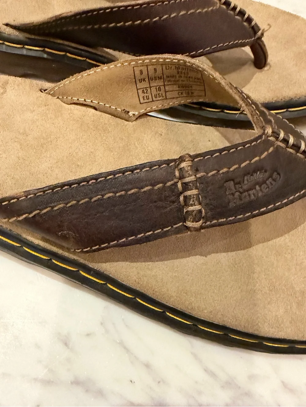 Dr. Martens Airwave Brown Leather Flip Flops Men’s Size 9 New